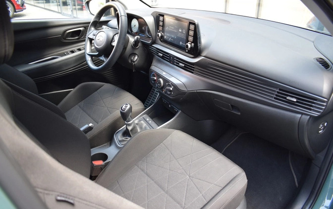 Hyundai Bayon cena 79900 przebieg: 8100, rok produkcji 2022 z Brzeszcze małe 407